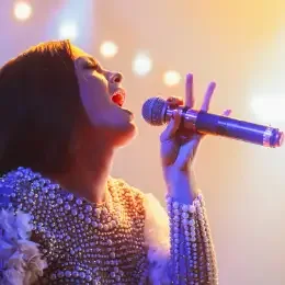 Singing jobs hero image 1